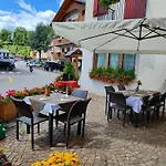 Al Sole Ristorante Dal 1870 호텔 피에베디카도레